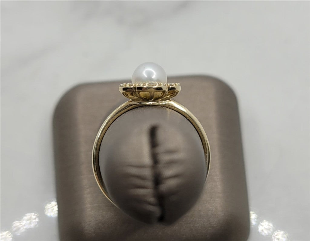 14K Yellow Gold Pearl & Diamond Halo Ring
