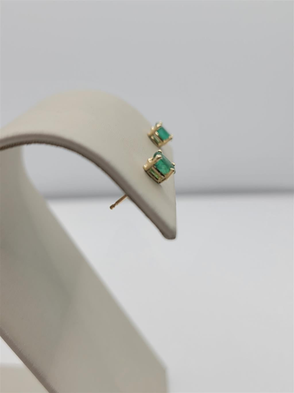 14K Yellow Gold Oval Emerald Stud Earrings