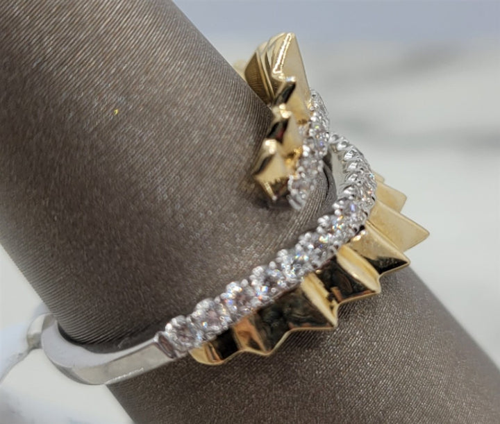 14K Two-Tone Gold Fan Style Diamond Fashion Ring