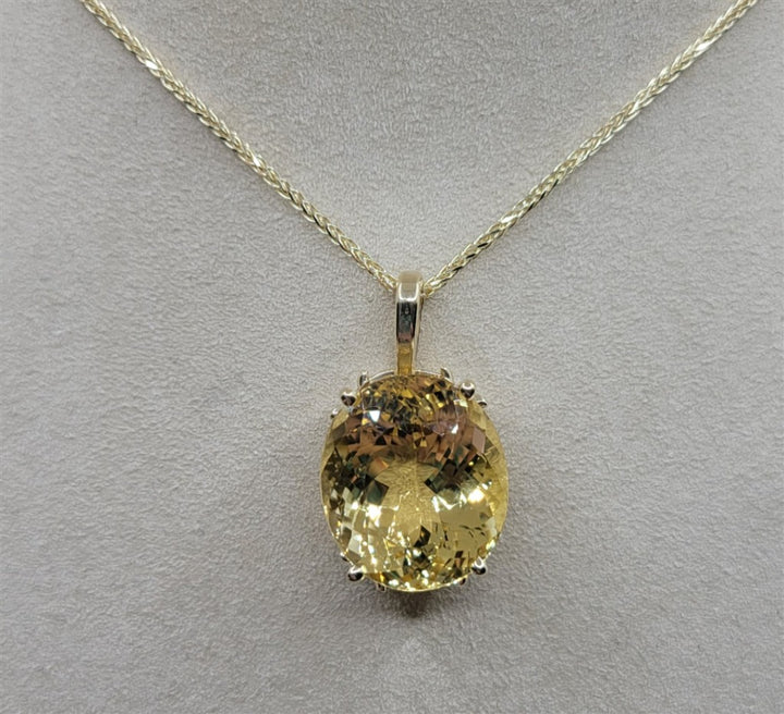 14K Yellow Gold Golden Beryl Fashion Necklace