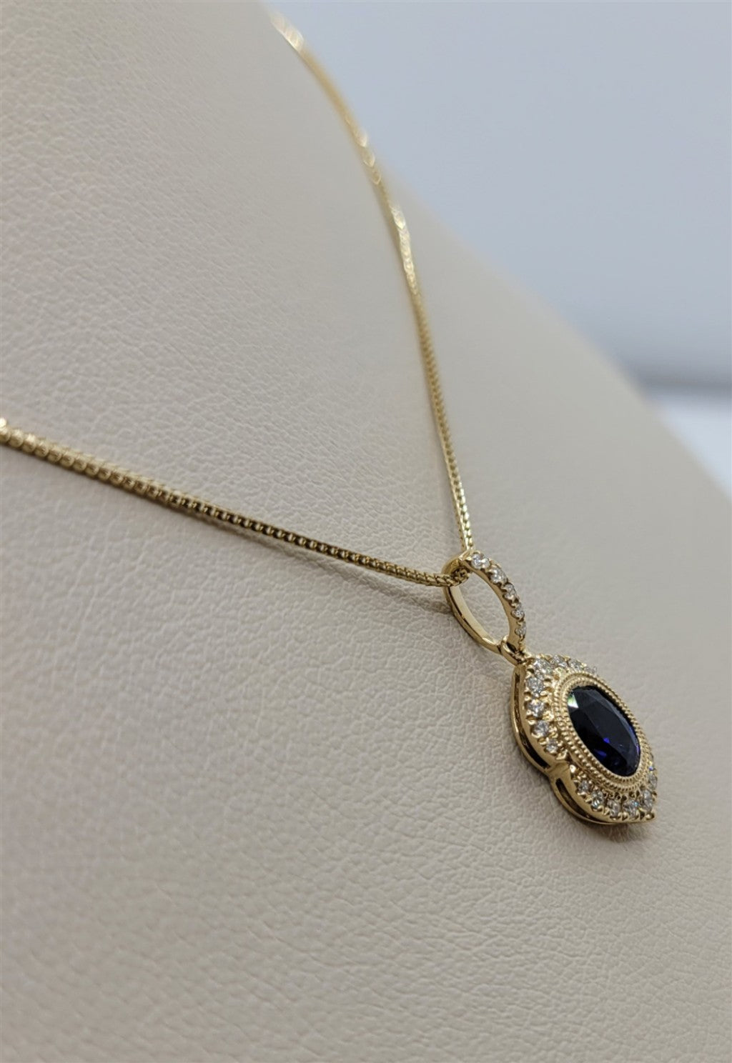 14K Yellow Gold Blue Sapphire And Diamond Antique Inspired Necklace