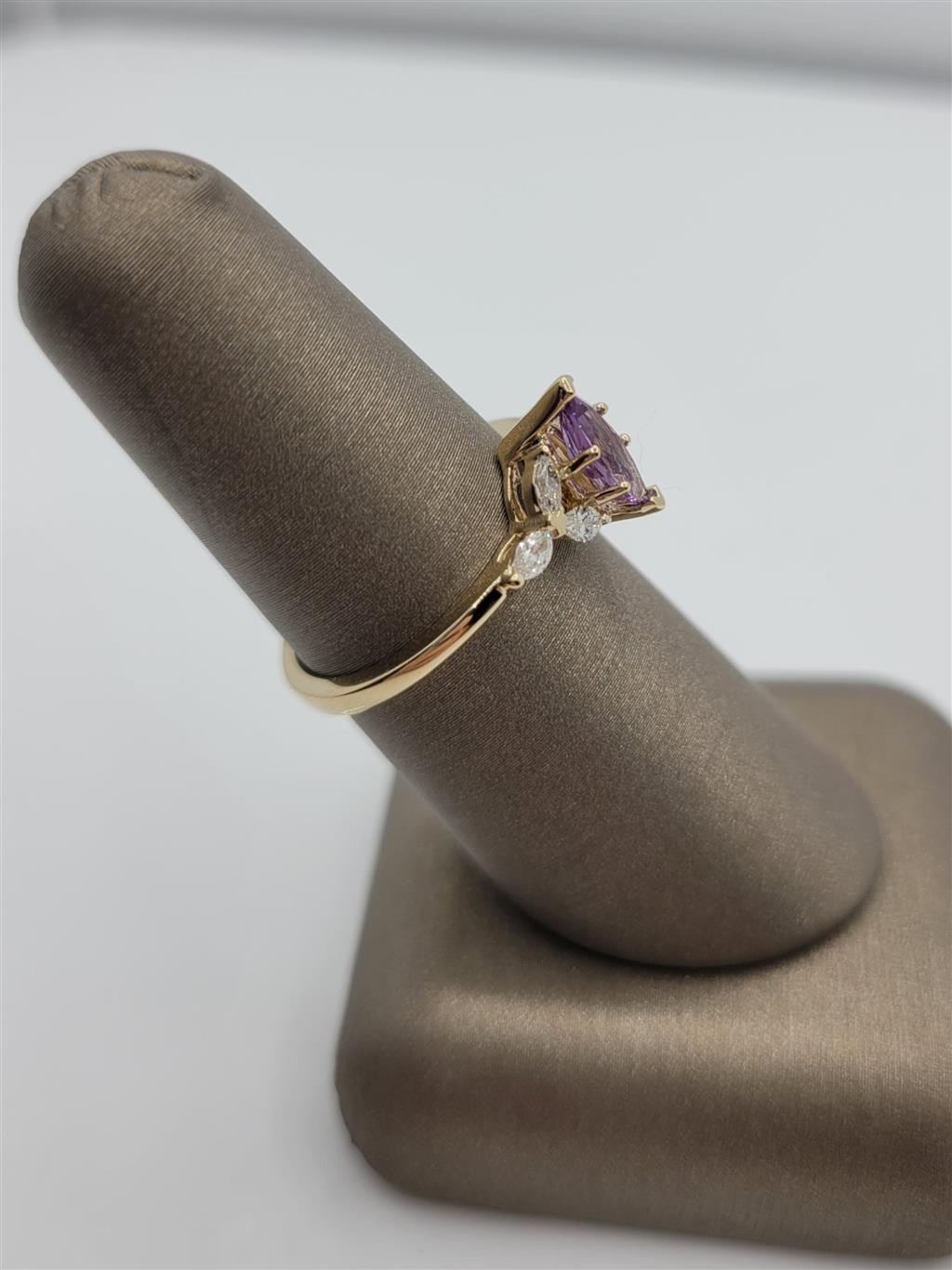 14K Yellow Gold Purple Spinel & Diamond "Floral" Fashion Ring