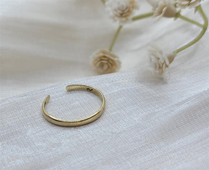 10K Yellow Gold Midi Band