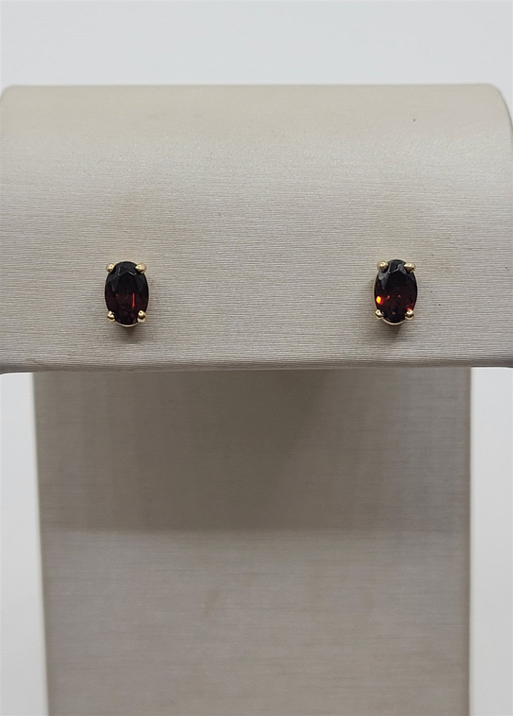 14K Yellow Gold  Oval Cut Garnet Gemstone Earrings