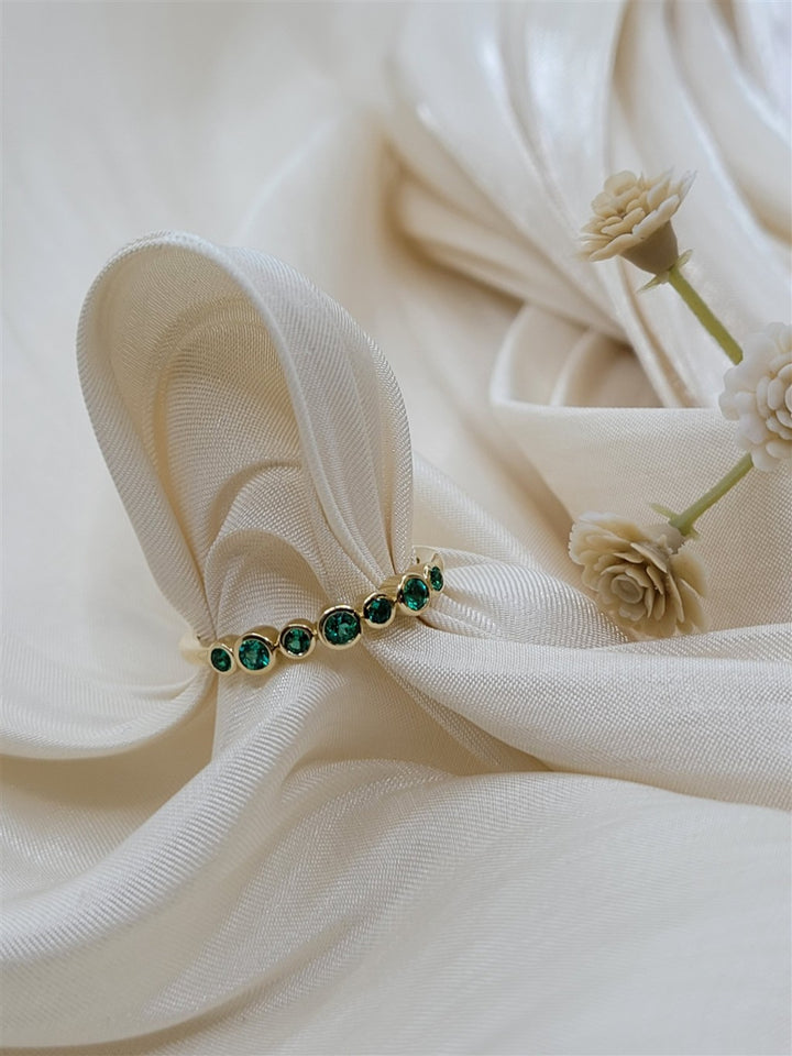 14K Yellow Gold Lab Grown Emerald Bubble Band