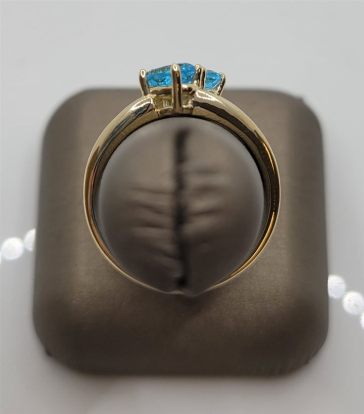 14K Yellow Gold Two Stone Swiss Blue Topaz Fashion Ring