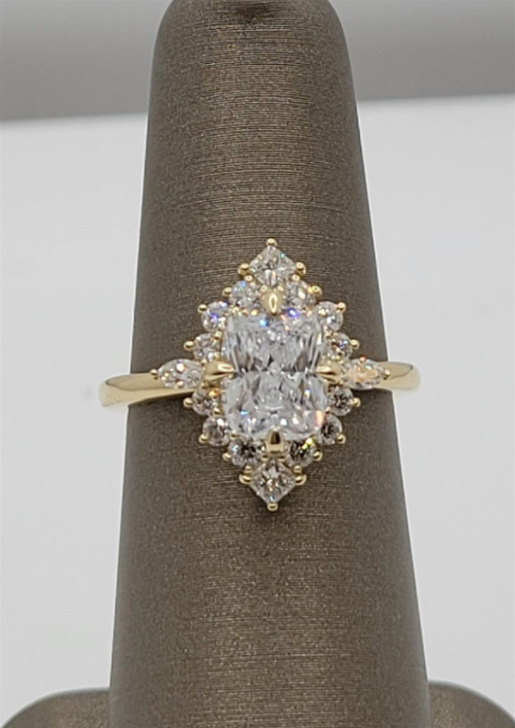 14K Yellow Gold Elongated Cushion Halo Diamond Engagement Ring Mounting