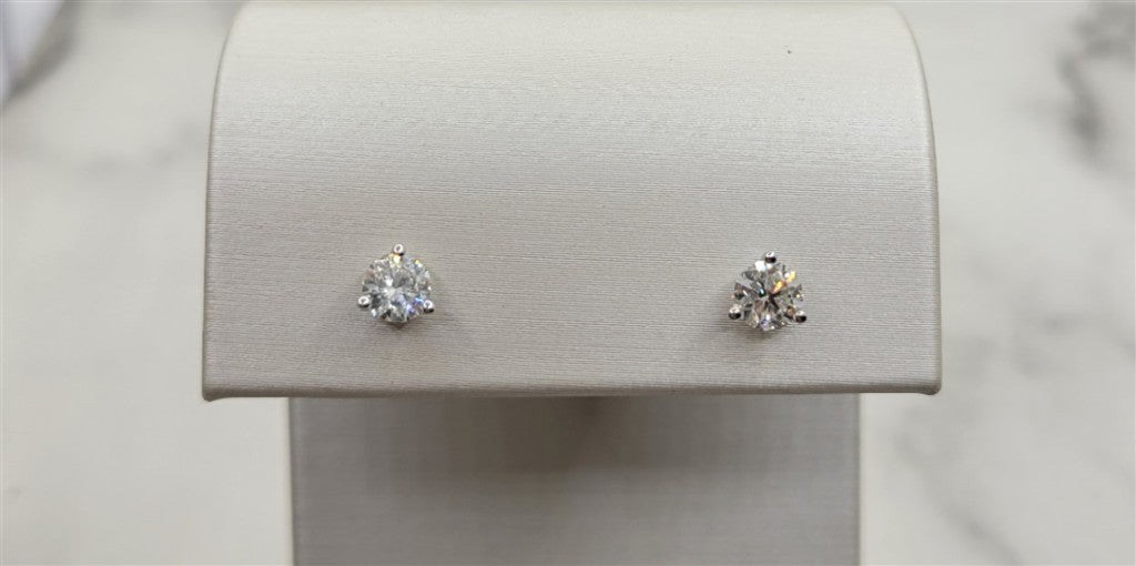 14K White Gold 0.75 Twt Round Cut Diamond Stud Earrings