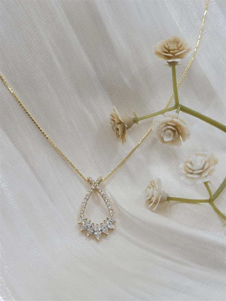 14K Yellow Gold Diamond Fashion Necklace