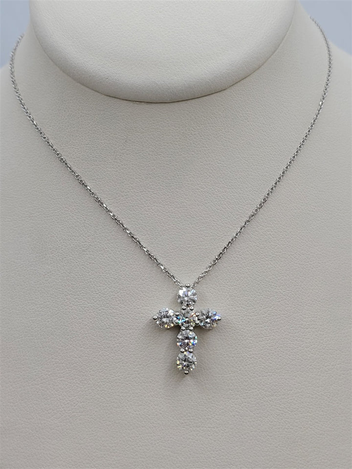 15.5" 14K White Gold Diamond Cross Pendant Necklace
