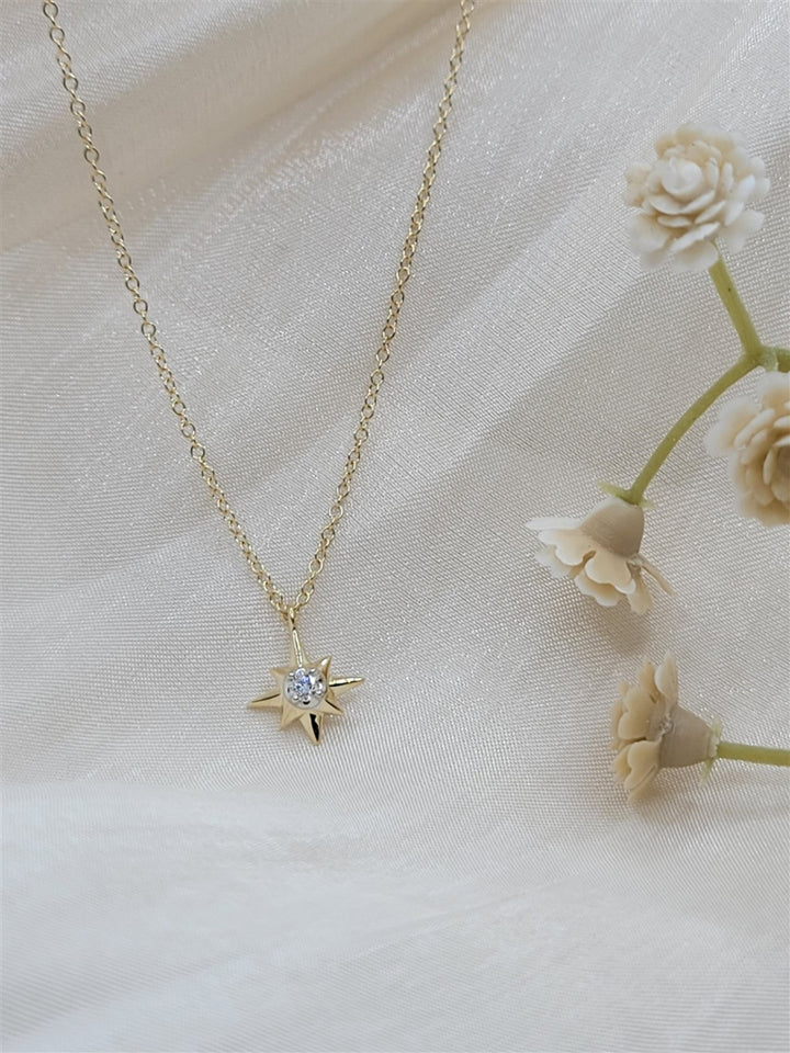 14K Yellow Gold 0.04 Ctw Gabriel & Co. Diamond Star Necklace