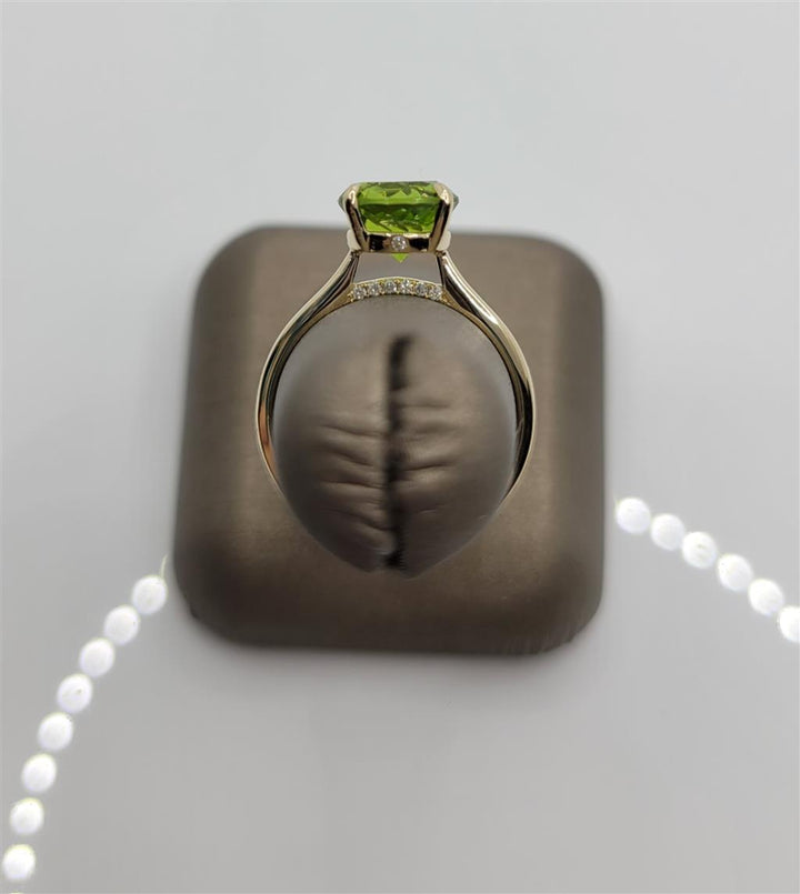 14K Yellow Gold Peridot & Diamond Fashion Ring