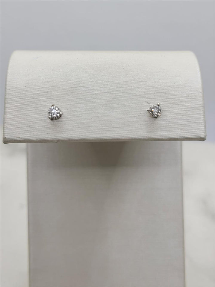 14K White Gold 0.21 Twt Round cut Diamond Stud Earrings