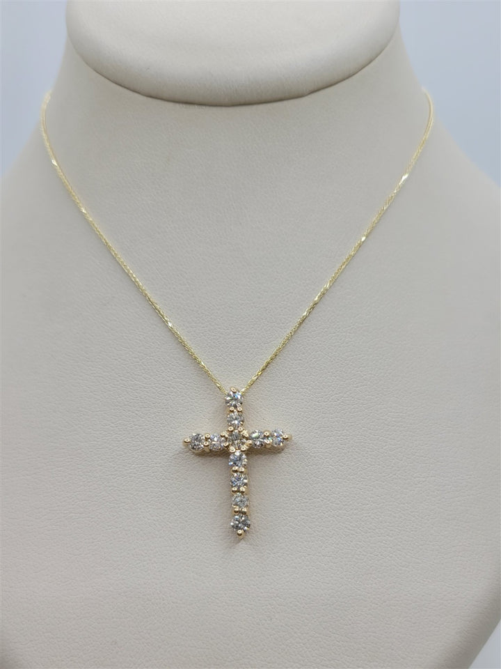 18" 14K Yellow Gold 1.00 Twt Cross Pendant Necklace