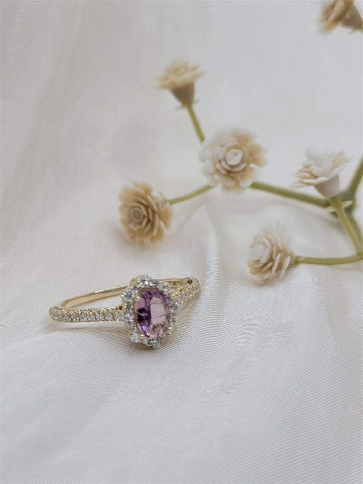 14K Yellow Gold Pink Tourmaline And Diamond Vintage Fashion Ring