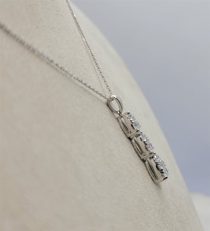 14K White Gold 0.75 ctw Round Cut Diamond Drop Necklace