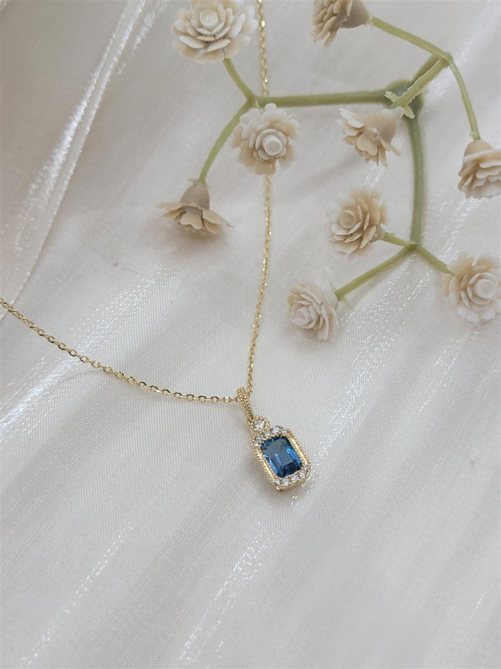 14K Yellow Gold London Blue Topaz And Diamond Fashion Necklace