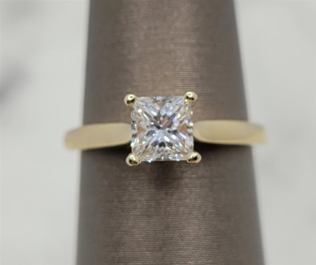 14K Yellow Gold Soltiare Diamond Engagement Ring
