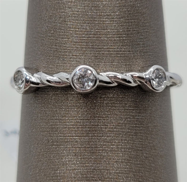 14K White Gold Stackable Heera Moti Diamond Fashion Ring