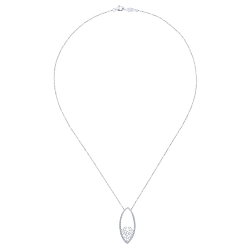 18" 14K White Gold Filigree Diamond Fashion Necklace