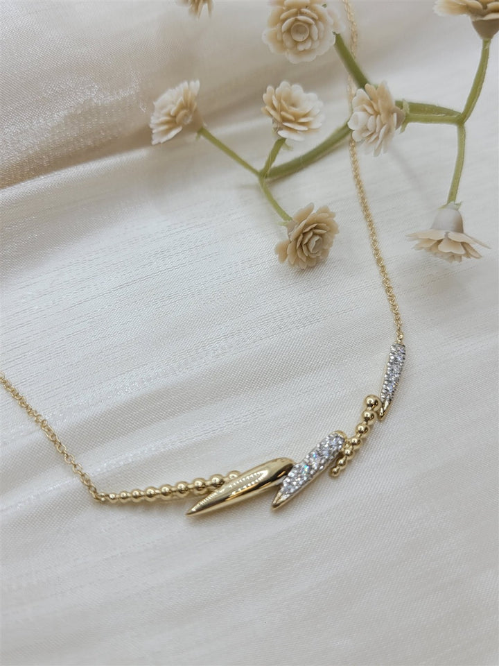 17.5" 14K Yellow Gold Bujukan And Diamond Bar Necklace