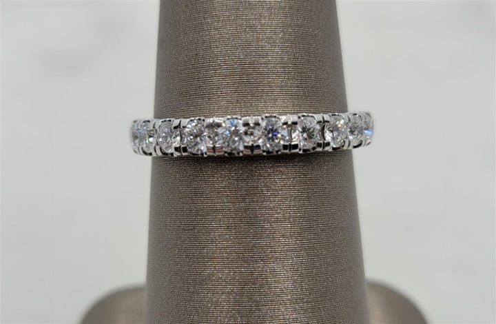 14K White Gold .75ctw Prong Set Diamond Wedding Ring