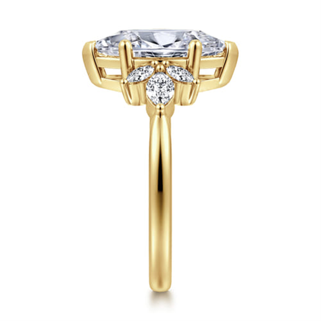 14K Yellow Gold Marquise Shape Diamond Engagement Ring Mounting