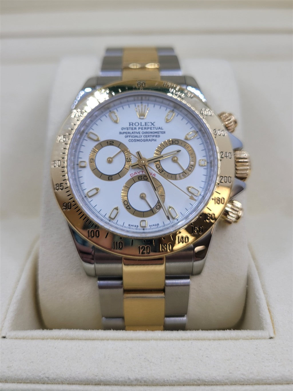 Certified Pre-Owned Rolex 40mm Daytona