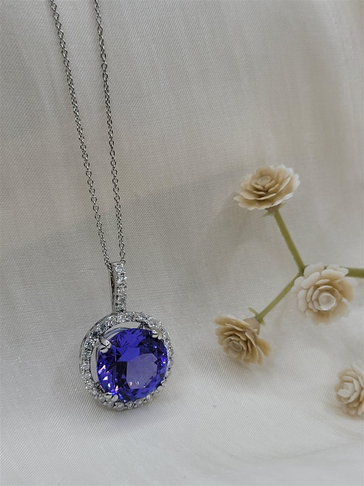 14K White Gold Tanzanite & Diamond Gemstone Necklace