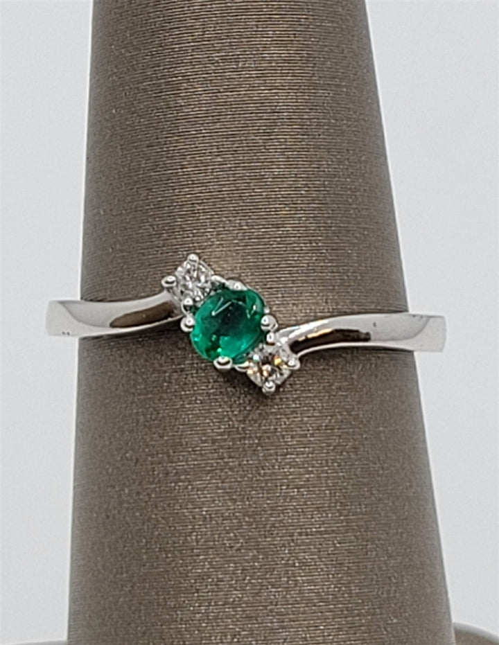 14K White Gold Emerald & Diamond Fashion Ring