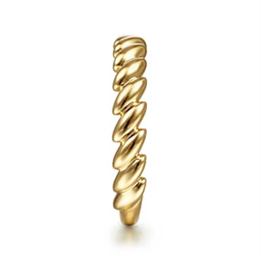 14K Yellow Gold Tilted Leaf Fashion Ring