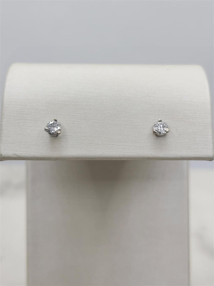 14K White Gold 0.28 Twt Round Diamond Stud Earrings