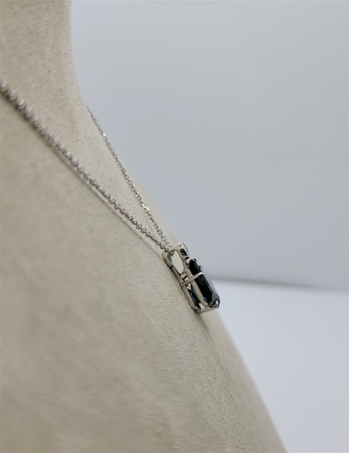 14K White Gold 2.61 ctw Kite cut Gemstone Necklace
