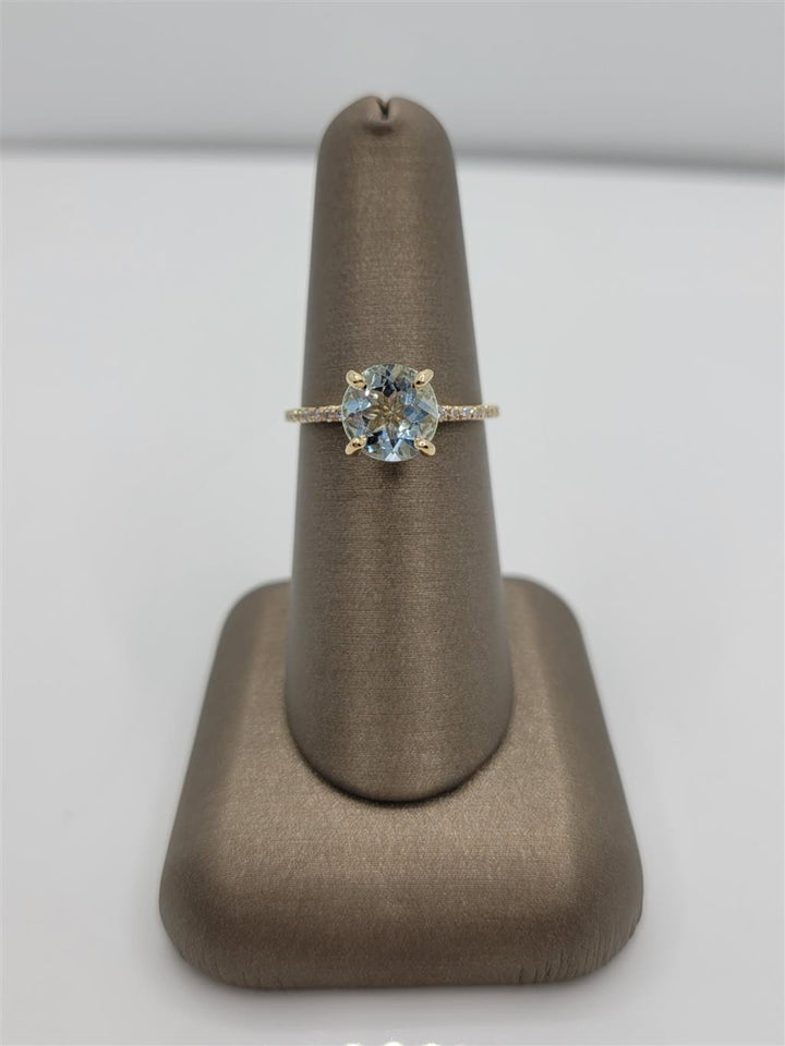 14K Yellow Gold Aquamarine & Diamond Gemstone Fashion Ring