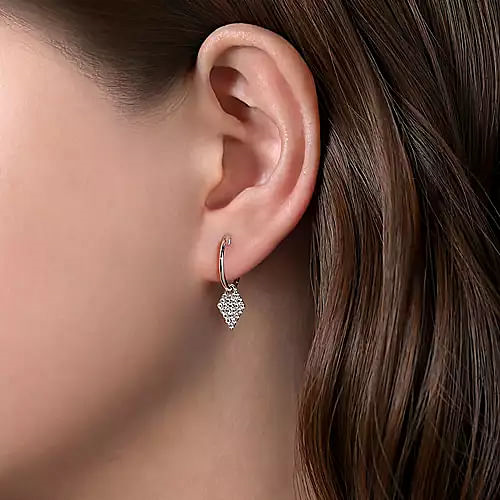 14K White Gold Kite Shaped Dangle Diamond Fashion Earrings