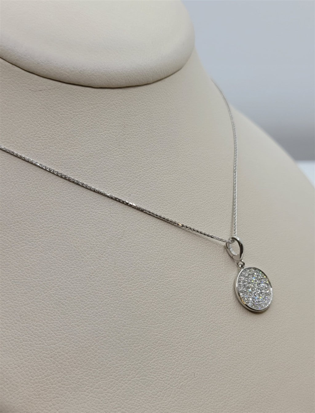 14K White Gold Diamond Cluster Pendant Necklace