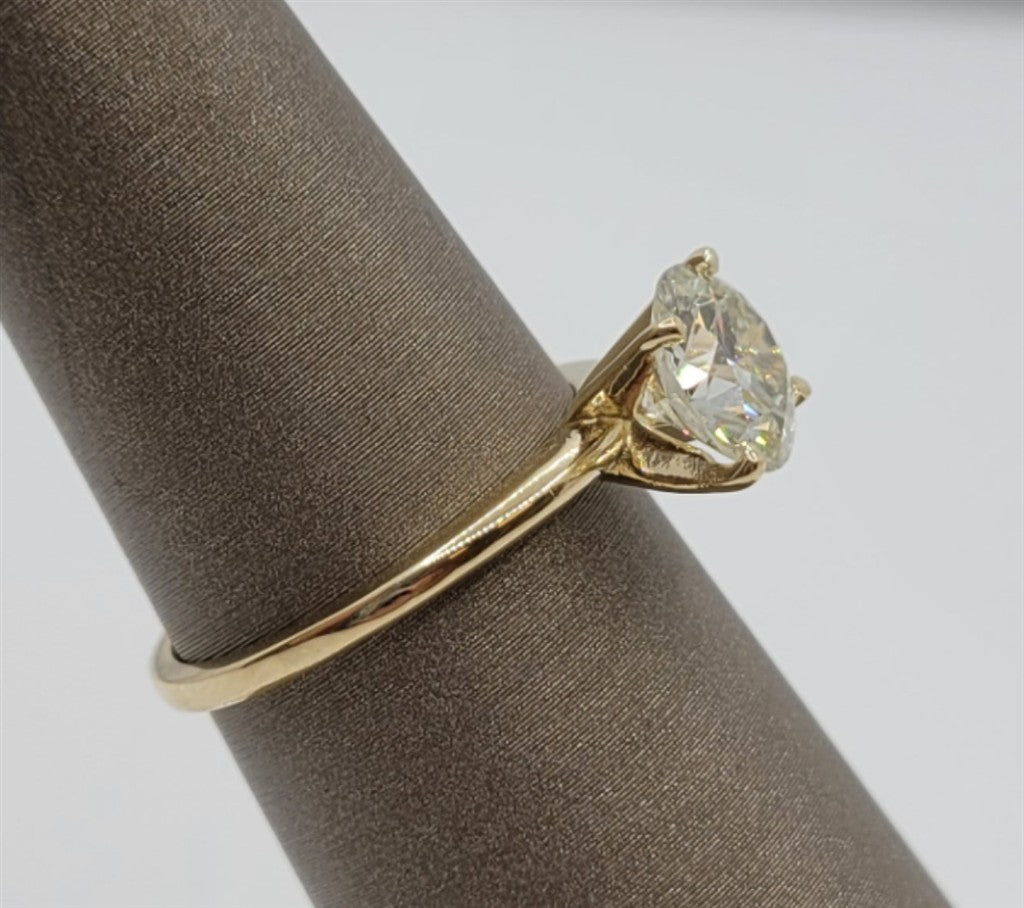 14K Yellow Gold 1.62 ct Soltiare Diamond Engagement Ring