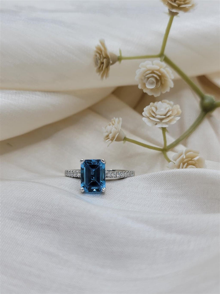 14K White Gold Blue Topaz & Diamond Fashion Ring