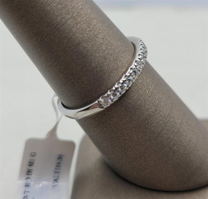 14K White Gold .30 Twt Diamond Wedding Band