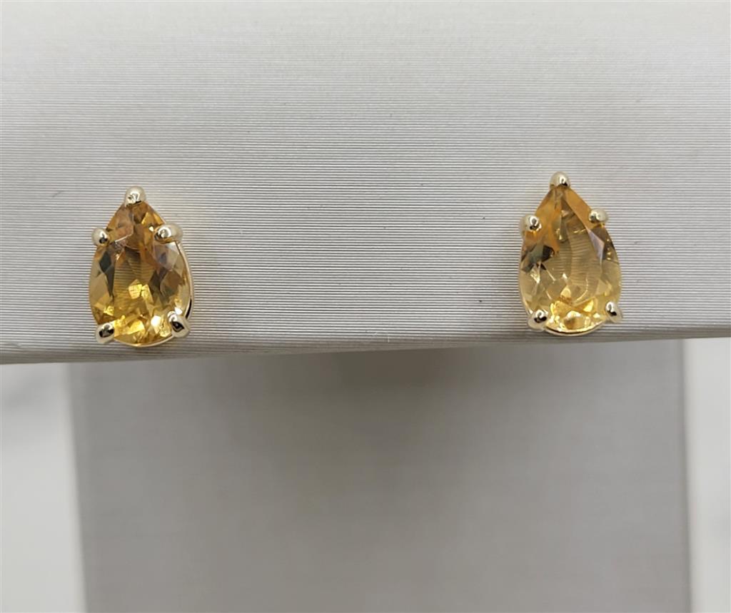 14K Yellow Gold 9x6 mm  Pear cut Ctirine Stud Earrings