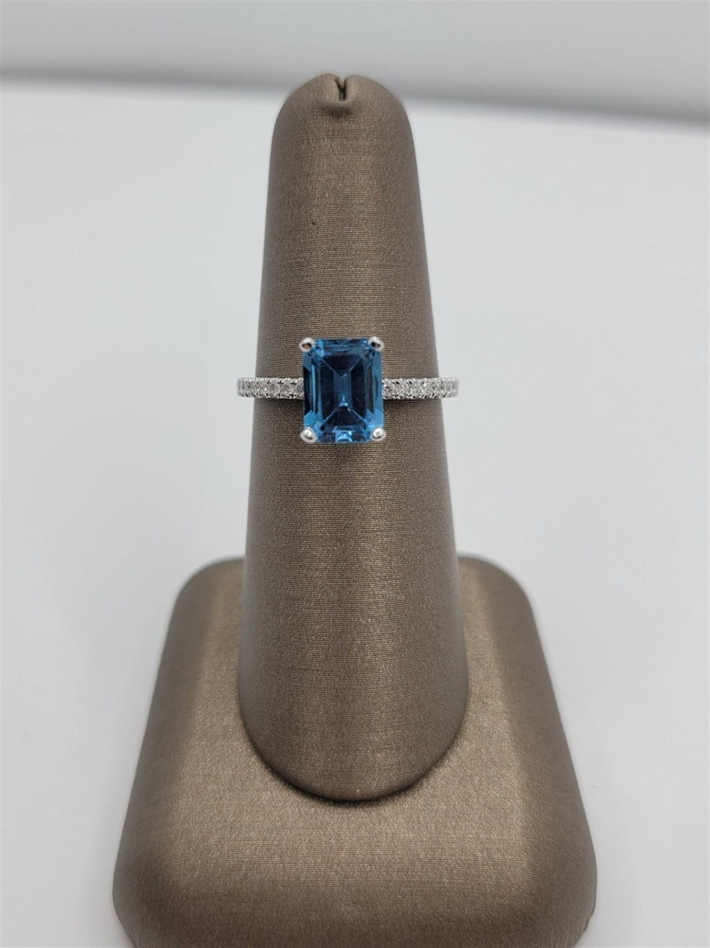 14K White Gold Blue Topaz & Diamond Fashion Ring
