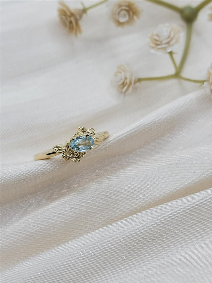 10K Yellow Gold Fashion Aquamarine Gemstone Ring