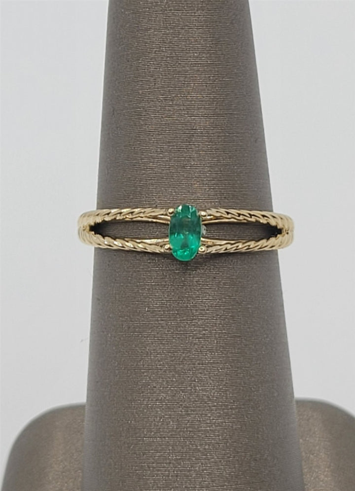 14K Yellow Gold Emerald Fashion Ring