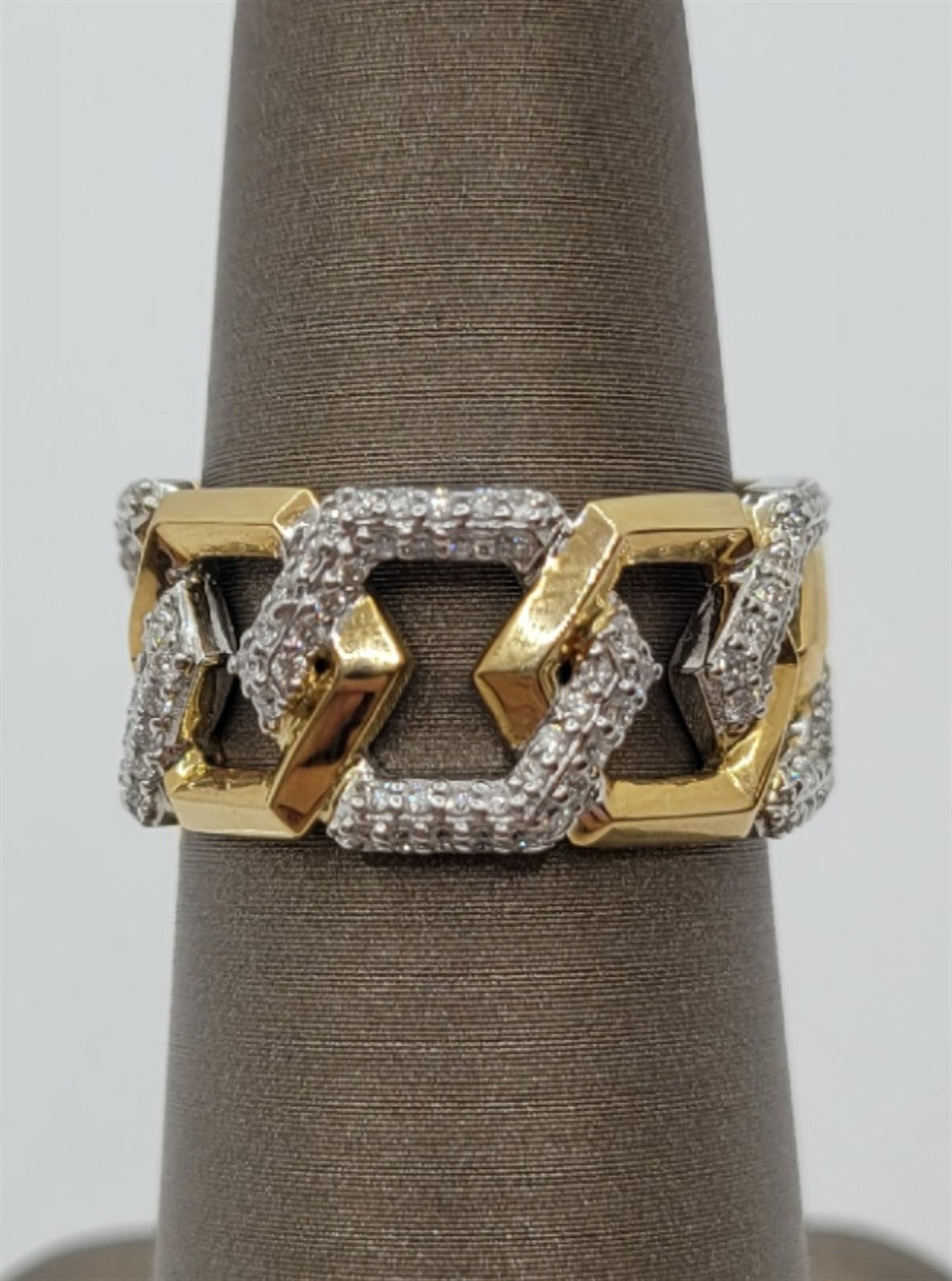 18K Two-Tone Gold Pave Set Diamond Chain Link Fashion Band