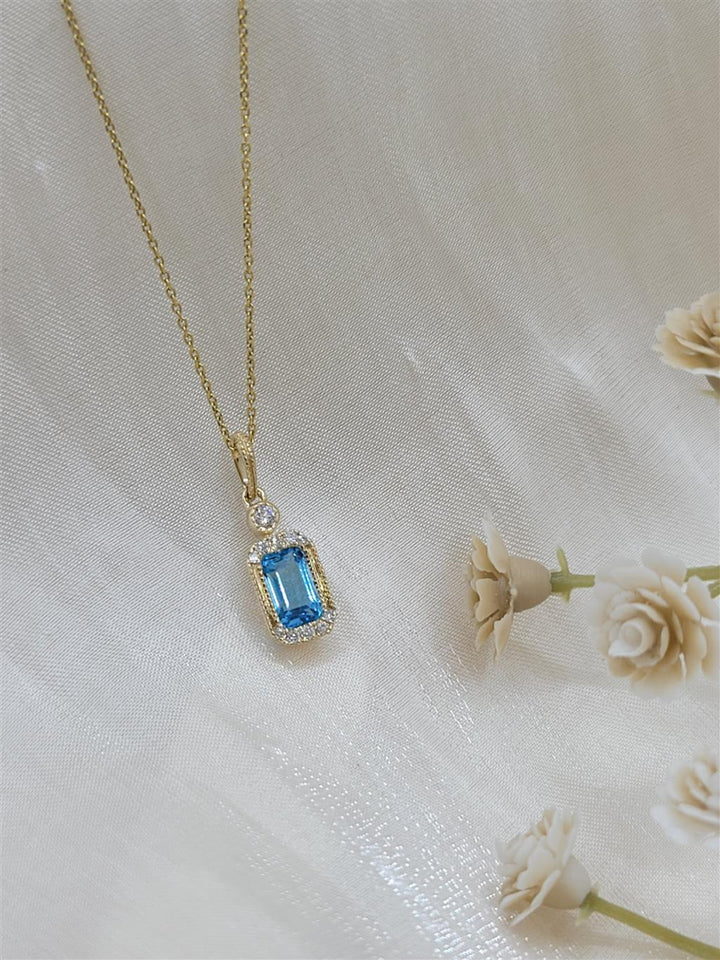 14K Yellow Gold Swiss Blue Topaz And Diamond Fashion Necklace