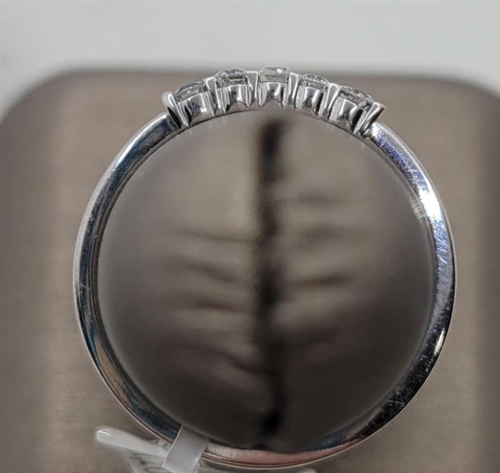 14K White Gold Prong Set Diamond Wedding Ring