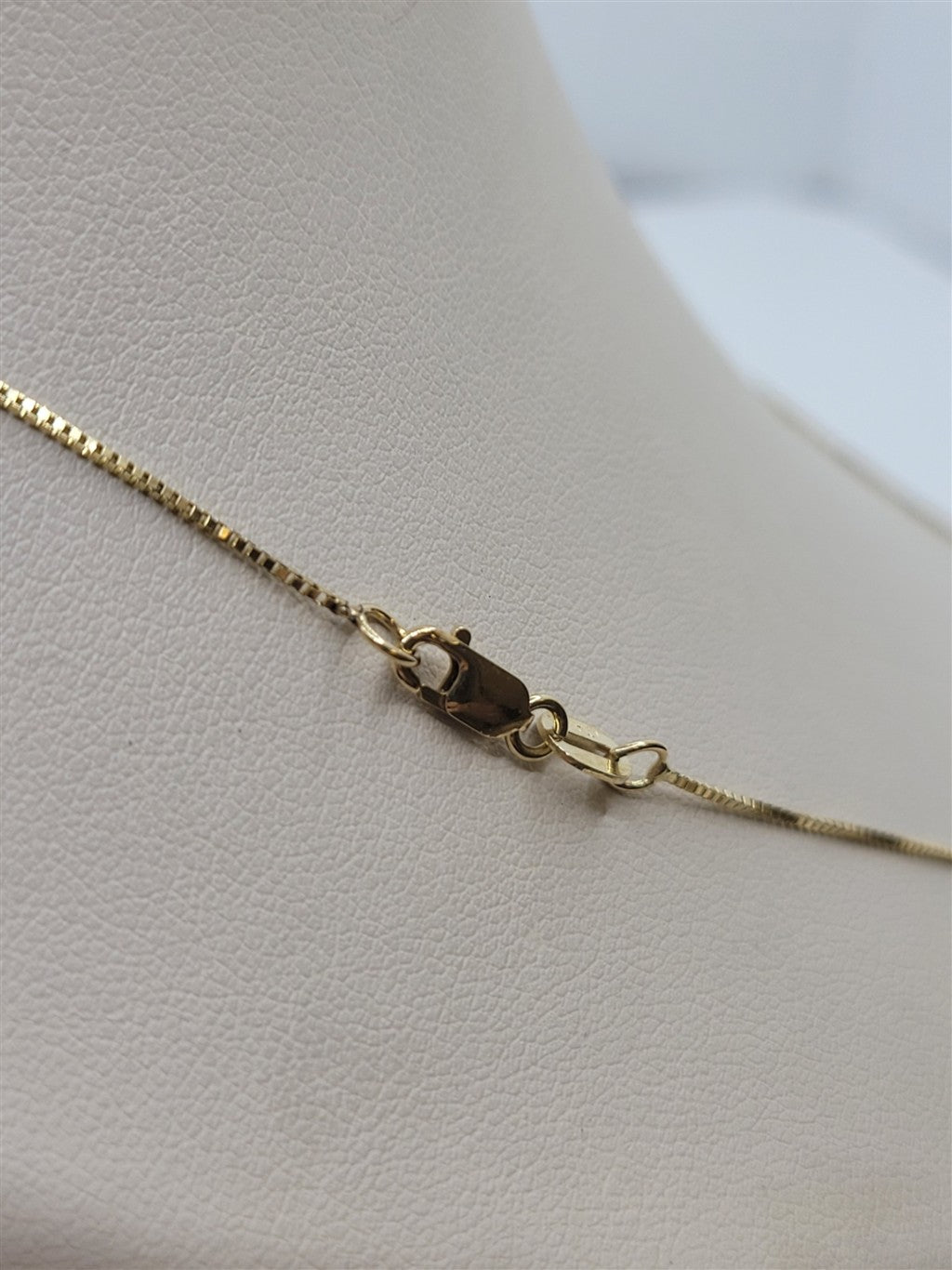 14K Yellow Gold Emerald Solitaire Necklace