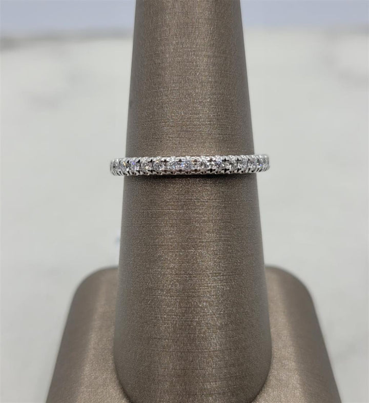 14K White Gold .30 Twt Diamond Wedding Band