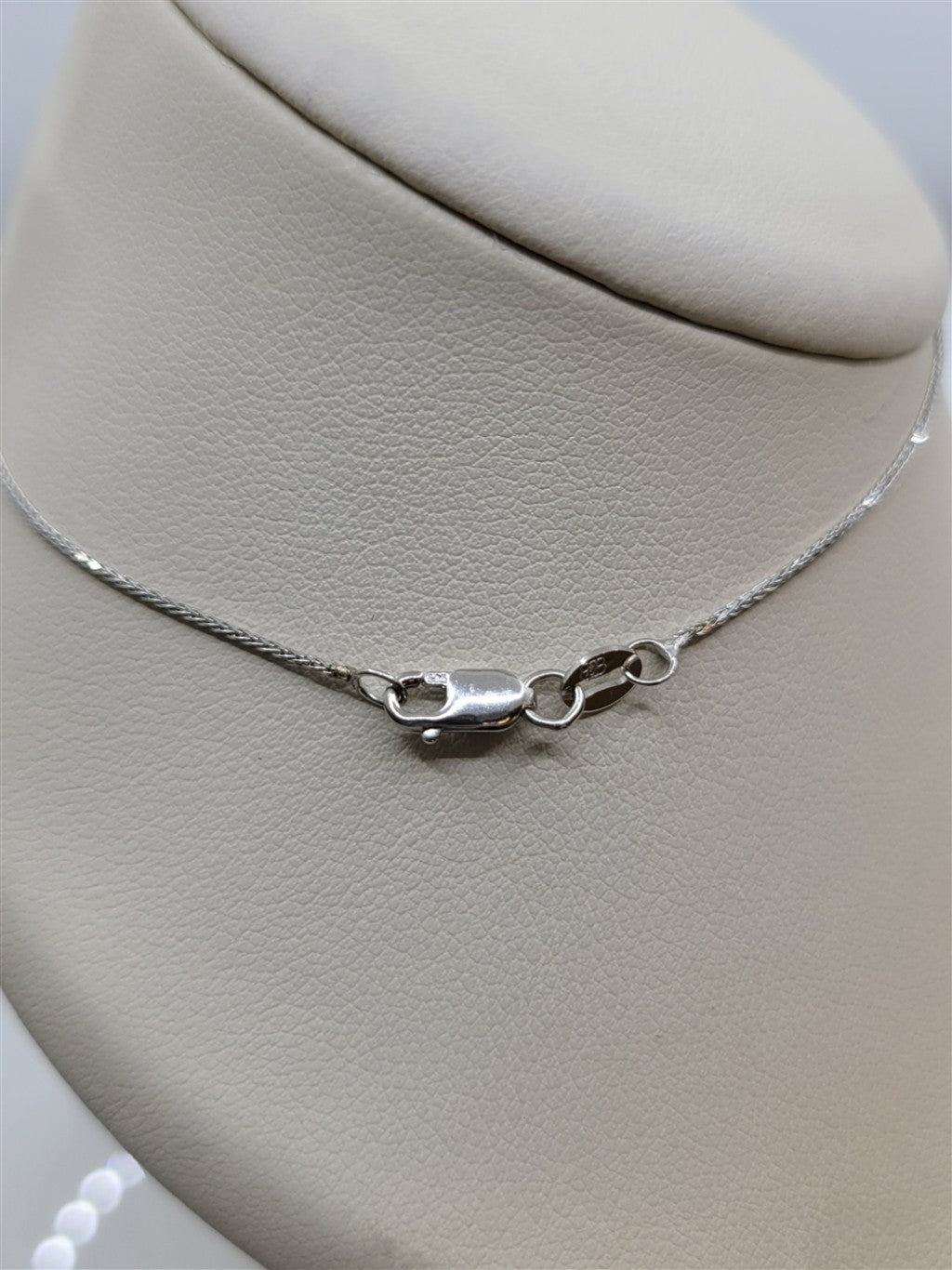 14K White Gold Diamond Cluster Pendant Necklace