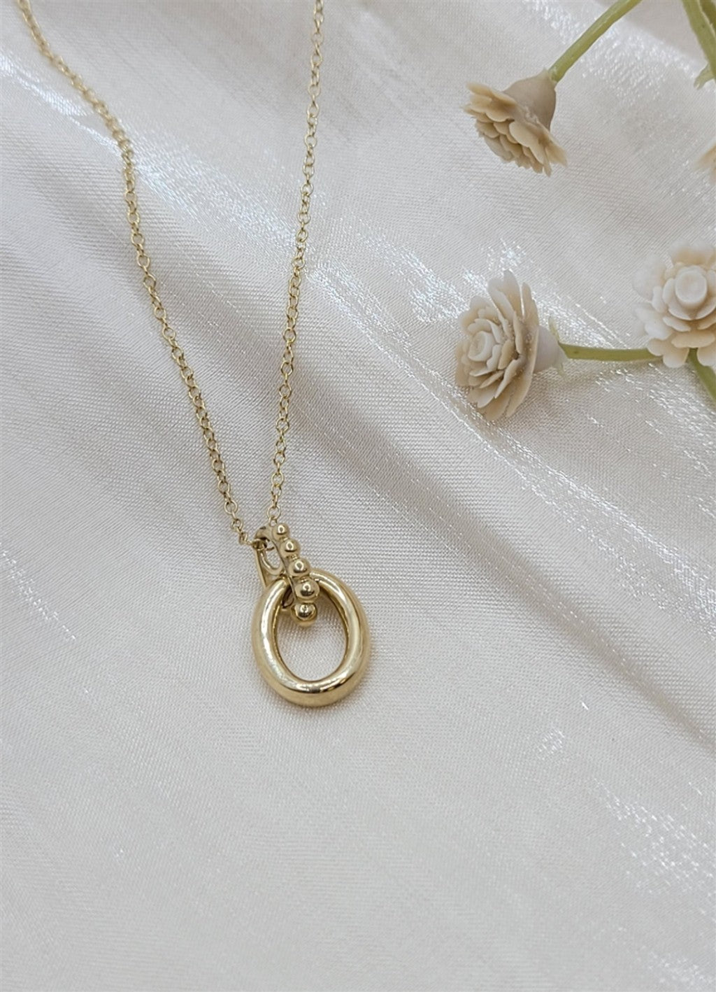 14K Yellow Plain Gold Bujukan Pendant Necklace